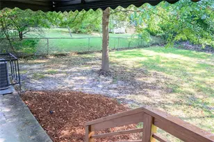 753 Commodore Dr, Atlanta, GA 30318 - Photo 24