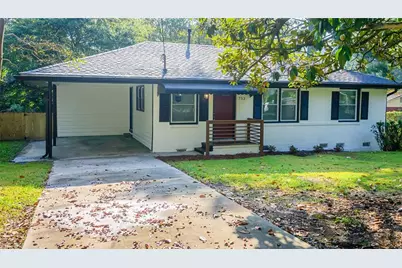 753 Commodore Drive, Atlanta, GA 30318 - Photo 2
