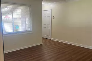 6435 Connell Rd, Atlanta, GA 30349 - Photo 6