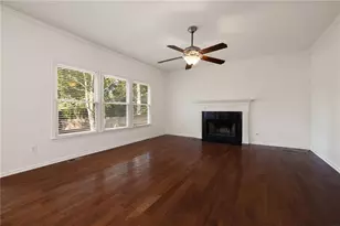 5422 Pepperbush Ct, Sugar Hill, GA 30518 - Photo 6