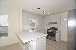 2381 Cove Rd, Lithonia, GA 30058 - Photo 6