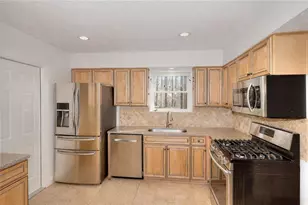 4220 Mary Ct, Peachtree Corners, GA 30092 - Photo 12