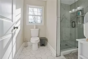 1801 Sundale Dr, Lawrenceville, GA 30046 - Photo 16