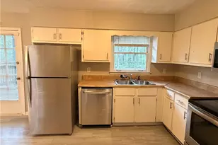 3406 Blackberry Ln, Villa Rica, GA 30180 - Photo 6