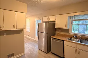 3406 Blackberry Ln, Villa Rica, GA 30180 - Photo 8