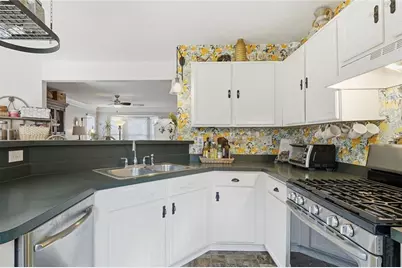 2531 Thorngate Drive, Acworth, GA 30101 - Photo 8