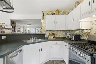 2531 Thorngate Dr, Acworth, GA 30101 - Photo 8