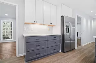 4040 Candler Lake W NE, Atlanta, GA 30319 - Photo 12