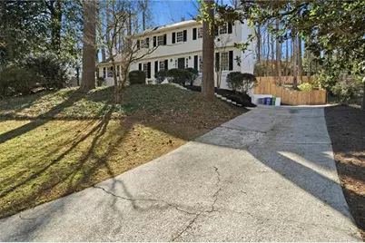 4040 Candler Lake West NE, Atlanta, GA 30319 - Photo 56