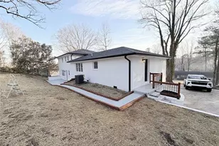 2608 Hawthorne Pl NE, Atlanta, GA 30345 - Photo 4