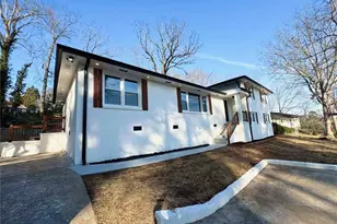 2608 Hawthorne Pl NE, Atlanta, GA 30345 - Photo 2