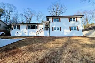 2608 Hawthorne Pl NE, Atlanta, GA 30345 - Photo 1