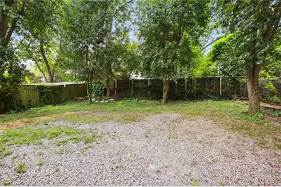 776 Bellemeade Avenue, Atlanta, GA 30318 - Photo 16