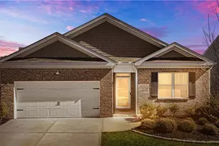 3798 Makeover Ct, Atlanta, GA 30349 - Photo 2