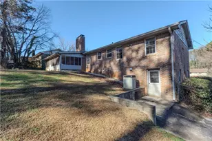 6158 Tracy Valley Dr, Norcross, GA 30093 - Photo 6