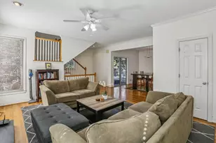689 Bonaventure Ave NE, Atlanta, GA 30306 - Photo 4