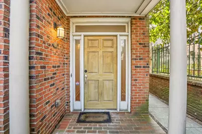 689 Bonaventure Avenue NE, Atlanta, GA 30306 - Photo 2