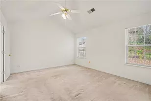 2256 Dresden Green NW, Kennesaw, GA 30144 - Photo 12