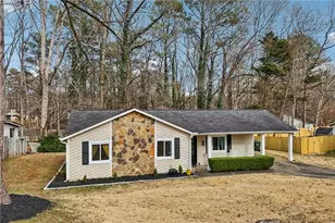 3356 Stonewall Dr NW, Kennesaw, GA 30152 - Photo 4