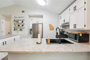 3356 Stonewall Dr NW, Kennesaw, GA 30152 - Photo 16