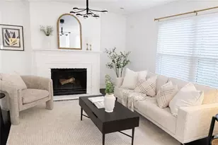 4406 Chowning Way, Dunwoody, GA 30338 - Photo 2