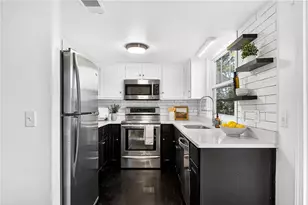 4406 Chowning Way, Dunwoody, GA 30338 - Photo 6