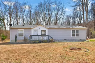 818 Dean Mountain Rd, Cleveland, GA 30528 - Photo 2