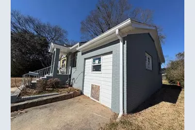 441 Lynnhaven Drive SW, Atlanta, GA 30310 - Photo 2