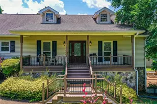 75 Bent Arrow Dr, Stockbridge, GA 30281 - Photo 2