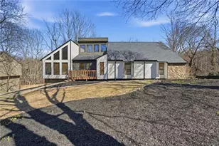 3555 Schilling Ridge, Peachtree Corners, GA 30096 - Photo 2