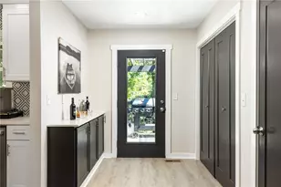 1675 Alvarado Terrace SW, Atlanta, GA 30310 - Photo 10