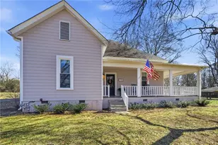 115 S Franklin St, Adairsville, GA 30103 - Photo 2