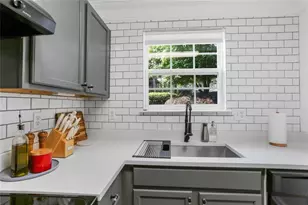 1870 Devon Dr, Atlanta, GA 30311 - Photo 8