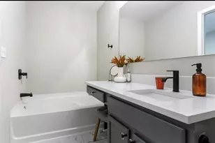 1870 Devon Dr, Atlanta, GA 30311 - Photo 12