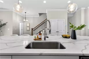 6069 Boylston Dr, Atlanta, GA 30328 - Photo 8