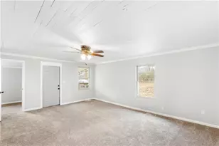 115 Ave B, Carrollton, GA 30117 - Photo 8
