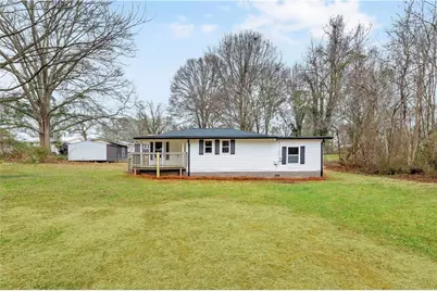 115 Avenue B, Carrollton, GA 30117 - Photo 1