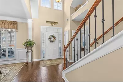 812 Cambron Commons Trace, Suwanee, GA 30024 - Photo 4