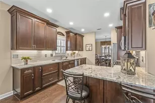 812 Cambron Cmns Trce, Suwanee, GA 30024 - Photo 10