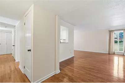 3301 Henderson Mill Road #J1, Atlanta, GA 30341 - Photo 4