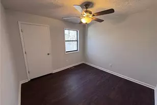 4017 Joshua Ln, Douglasville, GA 30135 - Photo 12