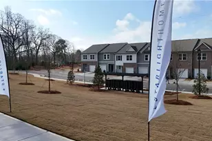 2088 Emerson Dr, Auburn, GA 30011 - Photo 16