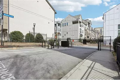 565 Broadview Place NE, Atlanta, GA 30324 - Photo 26