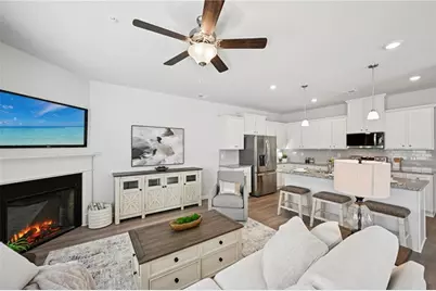 410 Lanier Circle, Woodstock, GA 30189 - Photo 4