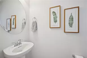 402 Lanier Cir, Woodstock, GA 30189 - Photo 16