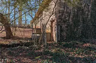 5995 N Bear Dr, Douglasville, GA 30135 - Photo 12