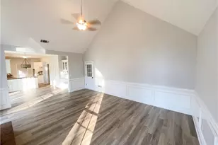 1252 Rivermark Ct, Lawrenceville, GA 30043 - Photo 12