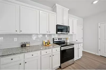 394 Lanier Circle, Woodstock, GA 30189 - Photo 12