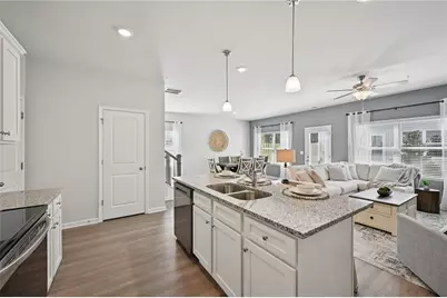 394 Lanier Circle, Woodstock, GA 30189 - Photo 14