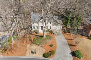 2125 Fairfax Dr, Alpharetta, GA 30009 - Photo 6